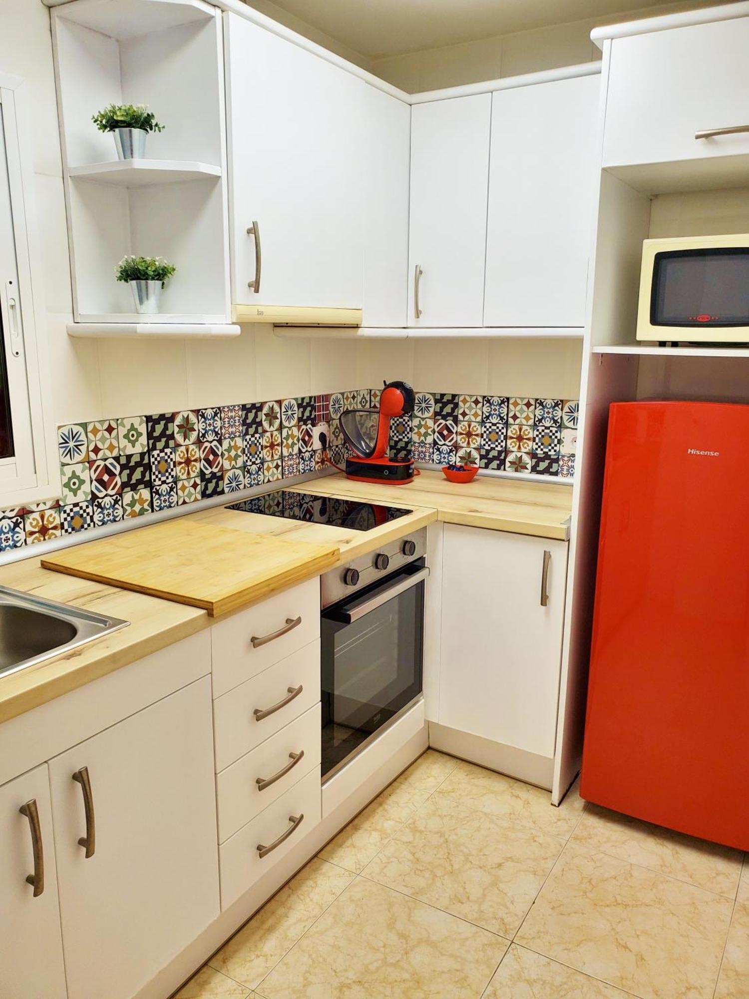 Apartamento Centrico Con Patio Privado Tarragona Buitenkant foto